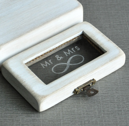 Ringkistchen Mr. & Mrs. - Unendlich