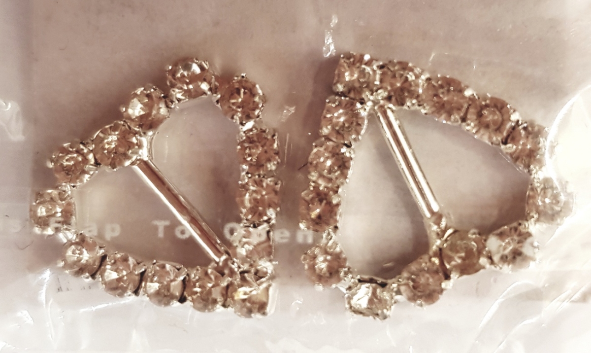 Brosche oder Schnalle Herzchen